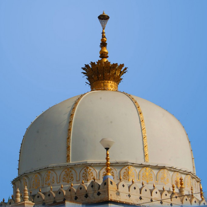 Moinuddin Chishti (Khawaja Ghareeb Nawaz)